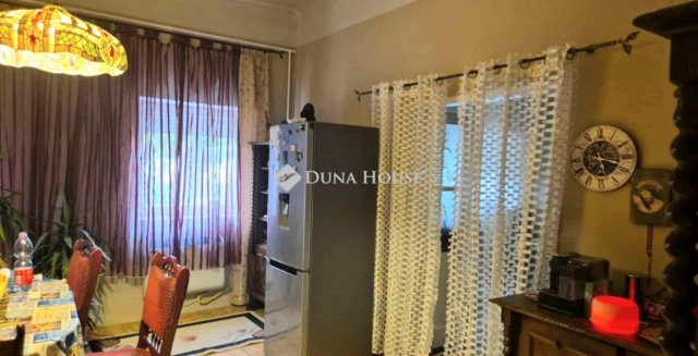 Eladó családi ház, Szegeden 42 M Ft, 2 szobás