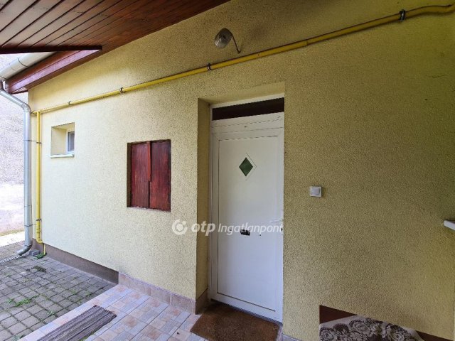 Eladó családi ház, Budapesten, XVIII. kerületben 69.9 M Ft
