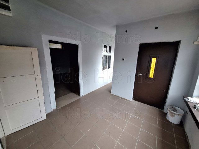 Eladó családi ház, Taszáron 20.5 M Ft, 7+1 szobás