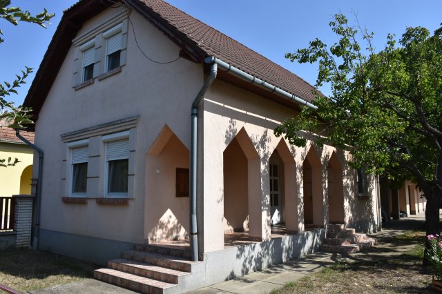 Eladó családi ház, Törökszentmiklóson 47.9 M Ft, 1+4 szobás