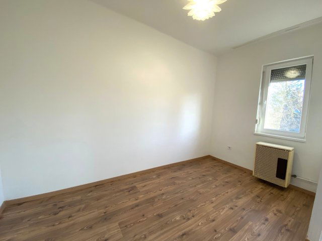 Kiadó téglalakás, albérlet, Kiskunhalason 110 E Ft / hó