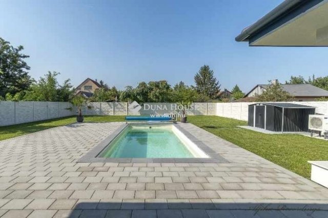 Eladó családi ház, Dunavarsányban 199 M Ft, 5 szobás