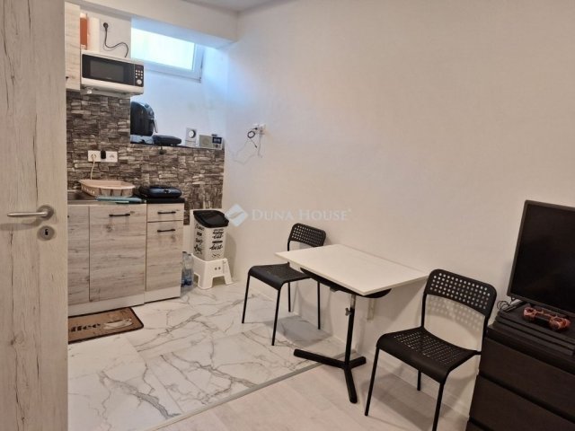 Eladó téglalakás, Budapesten, X. kerületben 22.7 M Ft, 1 szobás