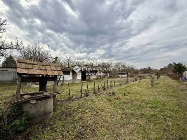 Eladó családi ház, Szigetújfalun 45 M Ft, 1 szobás