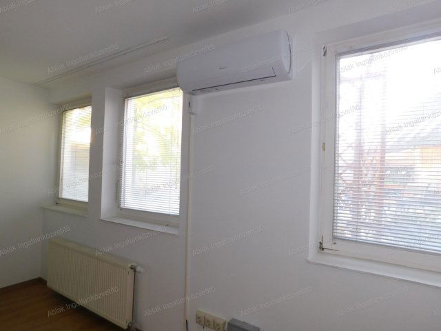 Kiadó iroda, Kecskeméten, Vörösmarty utcában 60 E Ft / hó