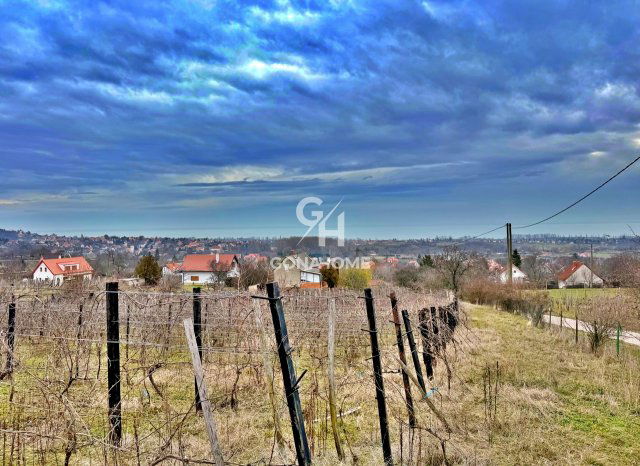 Eladó nyaraló, Lovason 101 M Ft, 1+1 szobás