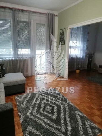 Eladó téglalakás, Ózdon, Árpád Vezér úton 11 M Ft