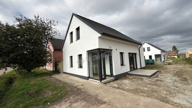 Eladó családi ház, Levélen 80 M Ft, 4 szobás