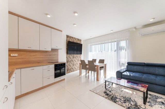 Eladó téglalakás, Debrecenben 95 M Ft, 3 szobás