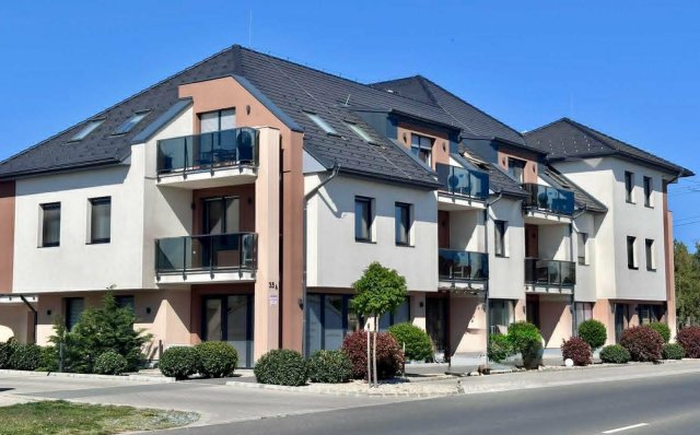 Eladó téglalakás, Sárváron 64.9 M Ft, 3 szobás