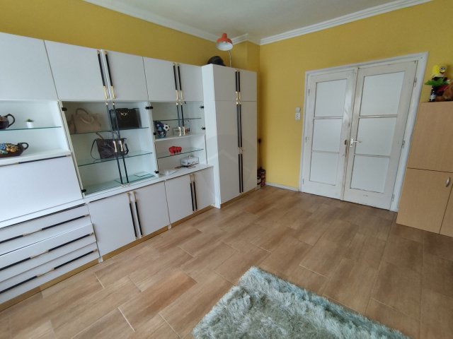 Eladó családi ház, Bujákon 25 M Ft, 4+1 szobás