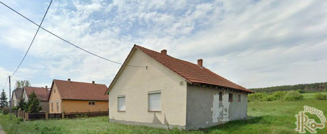 Eladó családi ház, Kisgyőrön 5.9 M Ft, 4 szobás