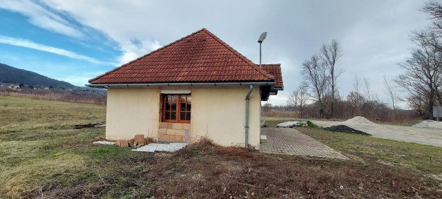 Eladó ipari ingatlan, Balatonedericsen 25 M Ft