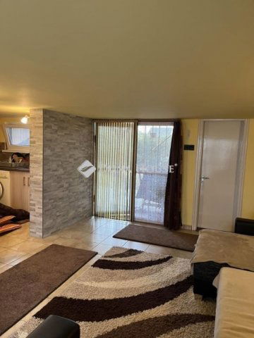 Eladó nyaraló, Soltvadkerten 41 M Ft, 5 szobás