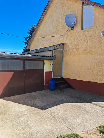 Eladó családi ház, Nyíregyházán 61.5 M Ft, 3 szobás