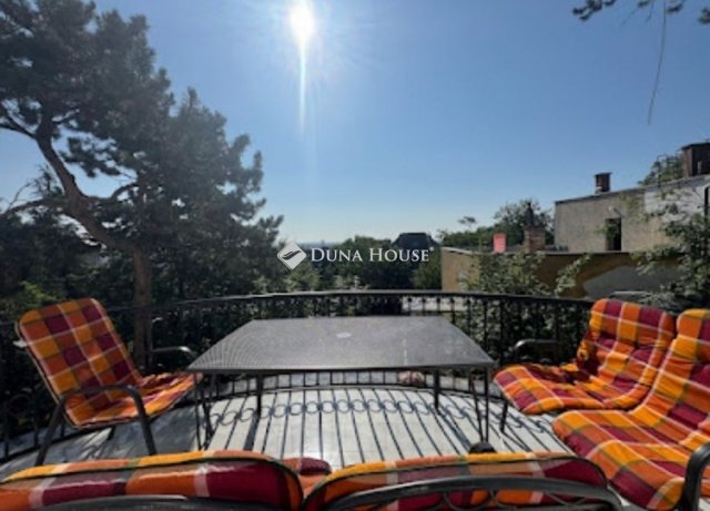 Eladó családi ház, Budapesten, XI. kerületben 1400 M Ft