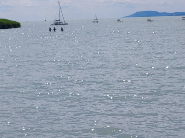 Eladó téglalakás, Szántódon 330.75 M Ft, 3+2 szobás