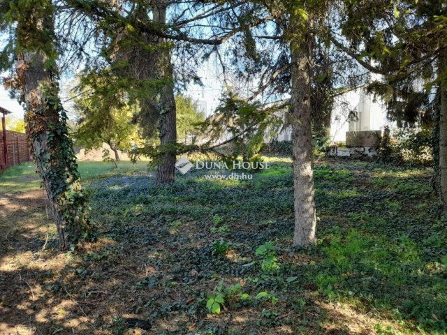 Eladó telek, Mogyoródon 60 M Ft / költözzbe.hu