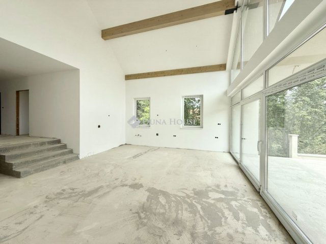 Eladó családi ház, Orfűn 115 M Ft, 4 szobás