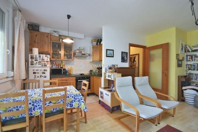 Eladó téglalakás, Budapesten, XIV. kerületben 92.9 M Ft