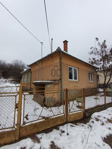 Eladó családi ház, Lispeszentadorjánban 8.5 M Ft, 3 szobás