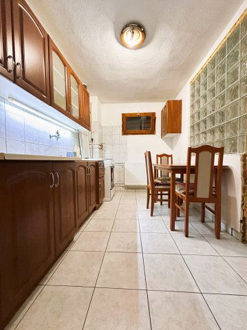 Eladó családi ház, Gyulán 27 M Ft, 3 szobás