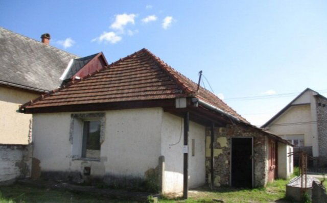 Eladó családi ház, Szikszón 5.4 M Ft, 1+1 szobás