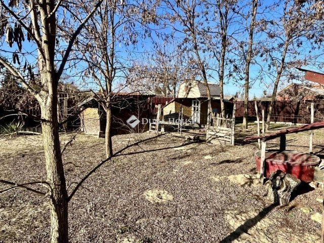 Eladó családi ház, Kecskeméten 74.9 M Ft, 4 szobás