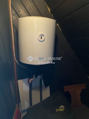 Eladó nyaraló, Cserkúton 25.99 M Ft, 3 szobás