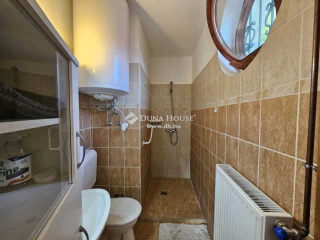 Eladó családi ház, Orfűn 134 M Ft, 6 szobás