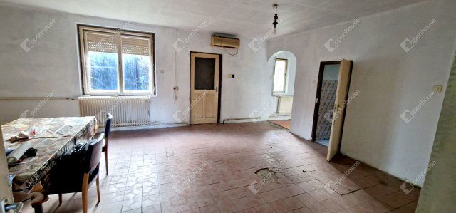 Eladó családi ház, Miskolcon 54.9 M Ft, 5 szobás