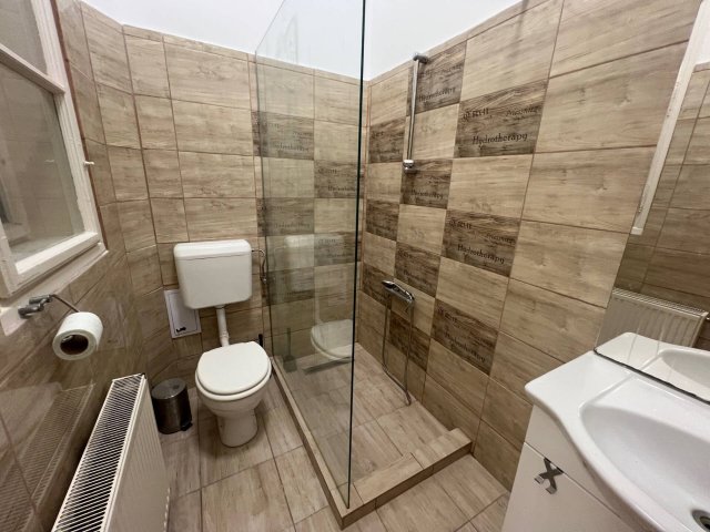 Kiadó téglalakás, albérlet, Budapesten, VI. kerületben