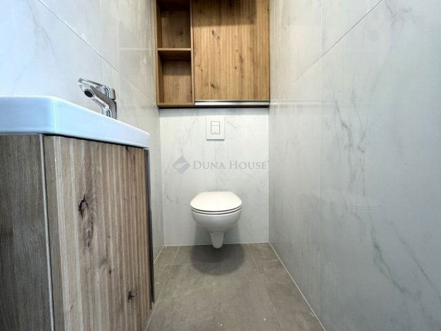 Eladó téglalakás, Budapesten, XIII. kerületben 145 M Ft