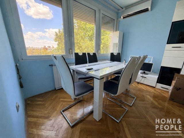 Eladó téglalakás, Szegeden 62.99 M Ft, 2 szobás
