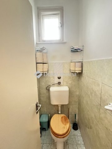 Eladó családi ház, Herenden 74.9 M Ft, 4 szobás