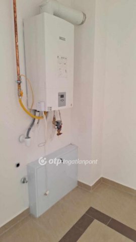 Eladó téglalakás, Szolnokon 72.257 M Ft, 2 szobás