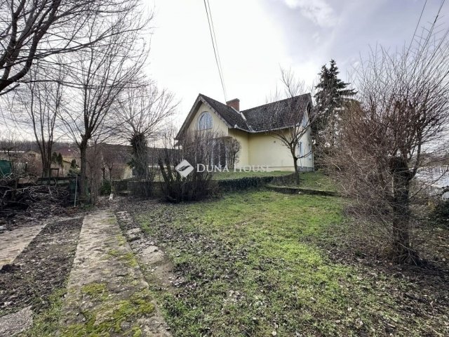 Eladó családi ház, Sülysápon 140 M Ft, 8 szobás