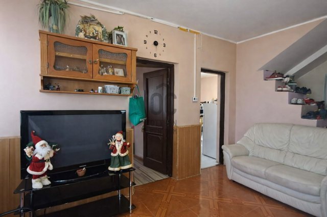 Eladó családi ház, Konyáron 24.7 M Ft, 4 szobás