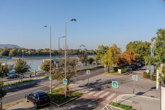 Eladó téglalakás, Budapesten, XIII. kerületben 149 M Ft