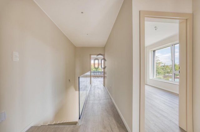Eladó ikerház, Budapesten, XXI. kerületben 176.9 M Ft, 4 szobás
