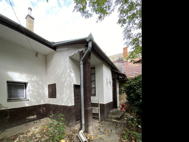 Eladó családi ház, Kecskeméten 35.9 M Ft, 2+1 szobás