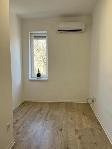 Eladó téglalakás, Pécsett 65.9 M Ft, 2+1 szobás