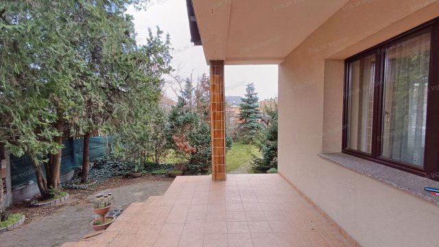 Eladó családi ház, Győrött 150 M Ft, 4 szobás