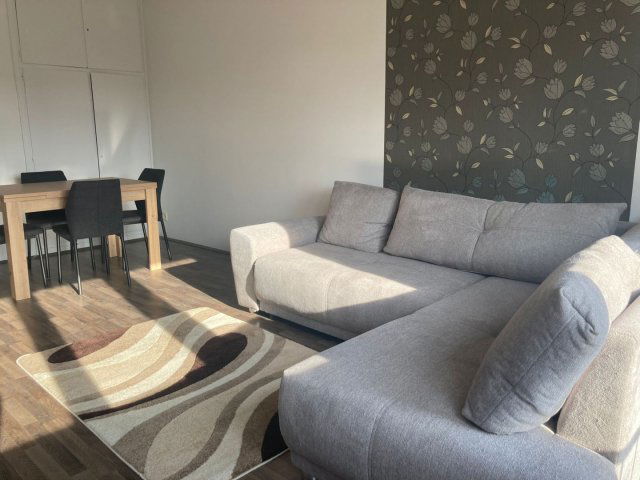 Kiadó téglalakás, albérlet, Debrecenben 280 E Ft / hó, 3 szobás