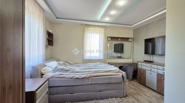 Eladó családi ház, Kecskeméten 199 M Ft, 4 szobás