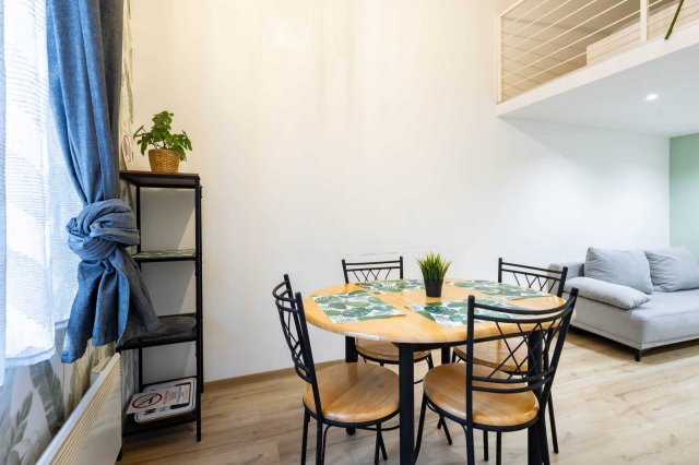 Eladó téglalakás, Budapesten, VI. kerületben, Szondi utcában