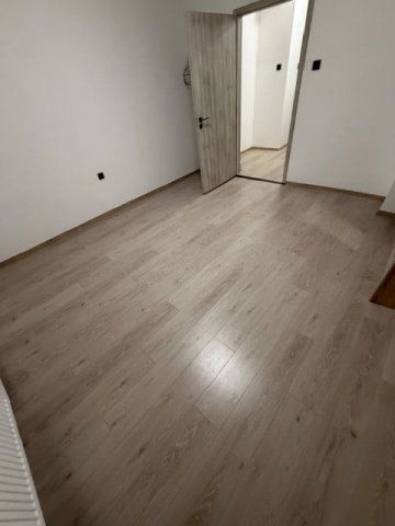 Eladó téglalakás, Tatabányán 35.9 M Ft, 1+1 szobás