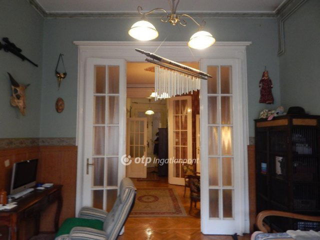 Eladó téglalakás, Budapesten, VI. kerületben 170 M Ft, 3 szobás