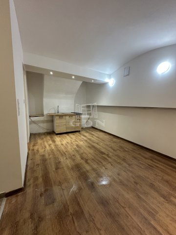 Eladó téglalakás, Budapesten, VIII. kerületben 23.5 M Ft