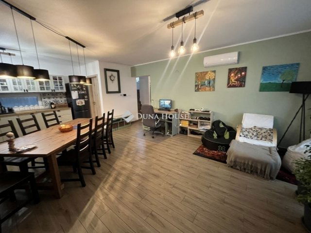 Eladó ikerház, Dabason 115 M Ft, 5 szobás / költözzbe.hu